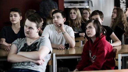 23062016_Horsens Folkeblad_Traditionelle drømme lever videre hos de danske unge_Arkivfoto